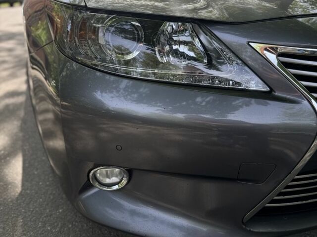 Сірий Лексус ЕС, об'ємом двигуна 2.5 л та пробігом 220 тис. км за 391 $, фото 5 на Automoto.ua