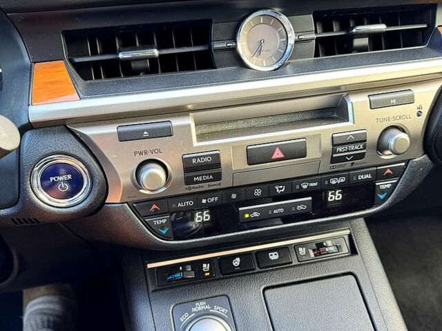 Серый Лексус ЕС, объемом двигателя 2.5 л и пробегом 98 тыс. км за 19500 $, фото 8 на Automoto.ua