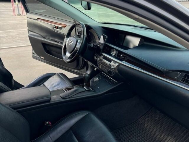 Сірий Лексус ЕС, об'ємом двигуна 2.5 л та пробігом 169 тис. км за 18900 $, фото 7 на Automoto.ua