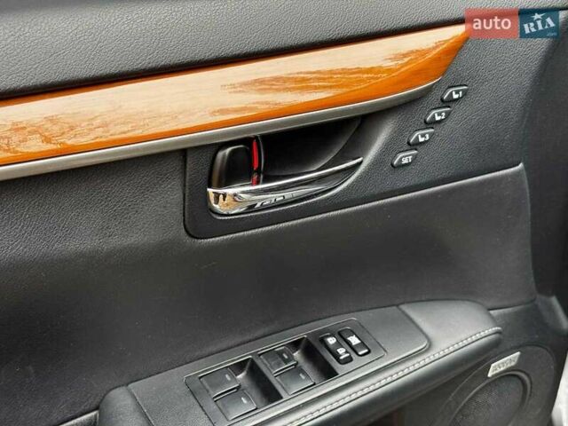 Серый Лексус ЕС, объемом двигателя 2.5 л и пробегом 220 тыс. км за 16440 $, фото 22 на Automoto.ua