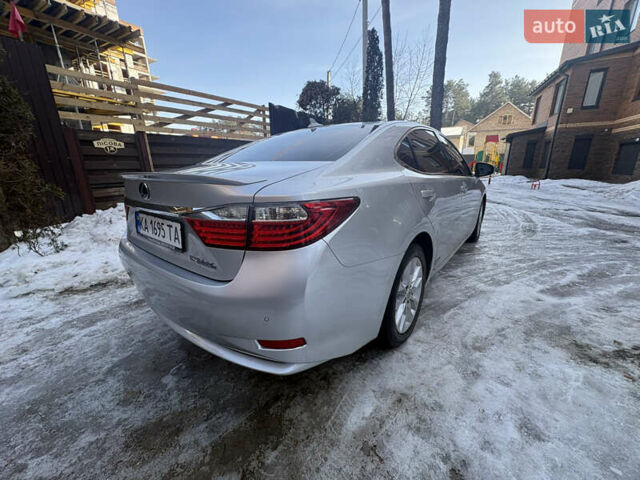 Сірий Лексус ЕС, об'ємом двигуна 2.5 л та пробігом 265 тис. км за 18300 $, фото 3 на Automoto.ua