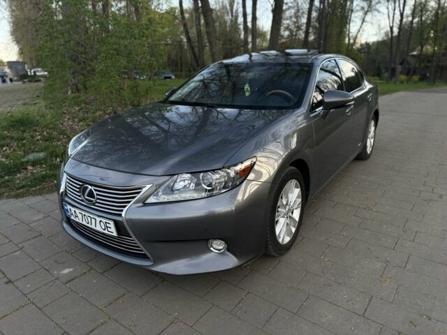 Сірий Лексус ЕС, об'ємом двигуна 2.5 л та пробігом 220 тис. км за 391 $, фото 9 на Automoto.ua
