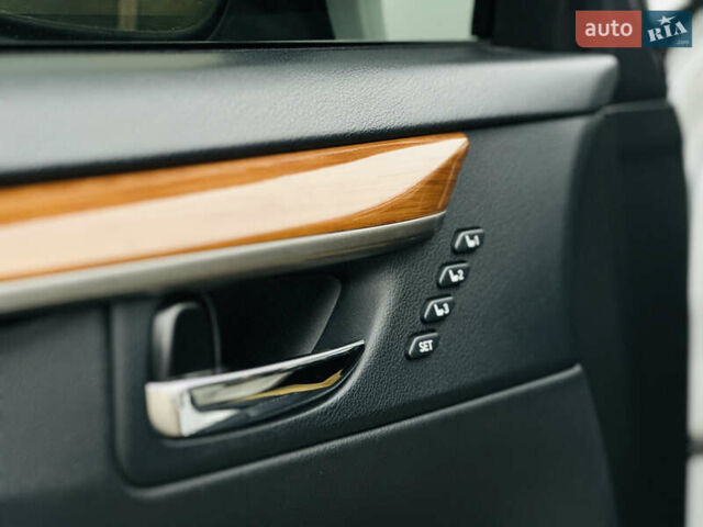 Серый Лексус ЕС, объемом двигателя 2.5 л и пробегом 225 тыс. км за 17200 $, фото 21 на Automoto.ua