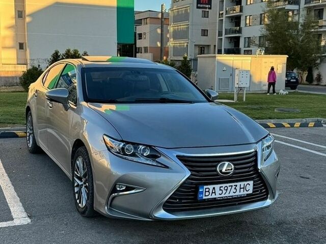 Сірий Лексус ЕС, об'ємом двигуна 3.44 л та пробігом 255 тис. км за 15700 $, фото 1 на Automoto.ua