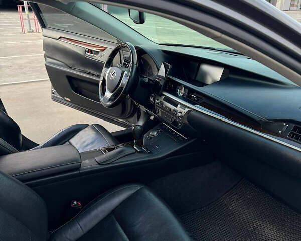 Серый Лексус ЕС, объемом двигателя 2.5 л и пробегом 170 тыс. км за 18900 $, фото 37 на Automoto.ua