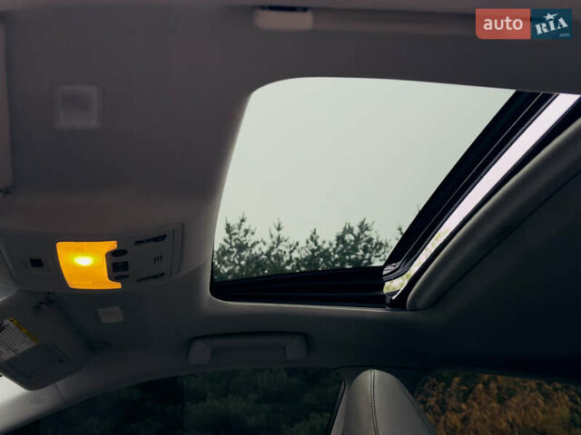 Серый Лексус ЕС, объемом двигателя 2.5 л и пробегом 225 тыс. км за 17200 $, фото 28 на Automoto.ua