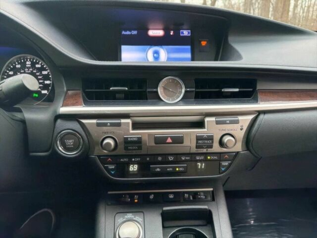 Сірий Лексус ЕС, об'ємом двигуна 3.5 л та пробігом 77 тис. км за 6200 $, фото 7 на Automoto.ua