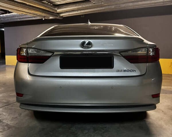 Сірий Лексус ЕС, об'ємом двигуна 2.49 л та пробігом 114 тис. км за 19900 $, фото 10 на Automoto.ua