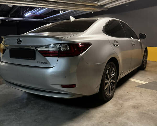 Сірий Лексус ЕС, об'ємом двигуна 2.49 л та пробігом 114 тис. км за 19900 $, фото 11 на Automoto.ua