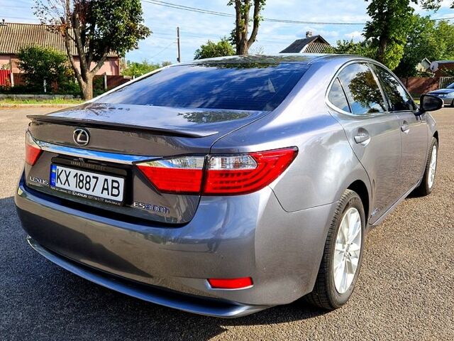 Сірий Лексус ЕС, об'ємом двигуна 2.5 л та пробігом 174 тис. км за 22200 $, фото 3 на Automoto.ua