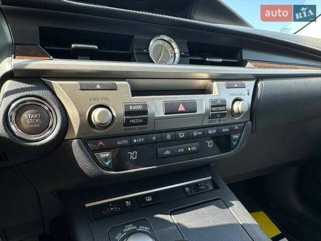 Сірий Лексус ЕС, об'ємом двигуна 3.46 л та пробігом 144 тис. км за 20800 $, фото 14 на Automoto.ua