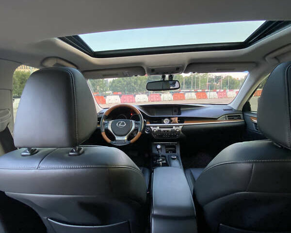 Серый Лексус ЕС, объемом двигателя 2.5 л и пробегом 187 тыс. км за 18300 $, фото 13 на Automoto.ua