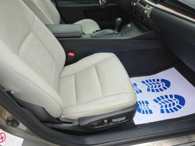 Серый Лексус ЕС, объемом двигателя 3.5 л и пробегом 79 тыс. км за 4300 $, фото 9 на Automoto.ua