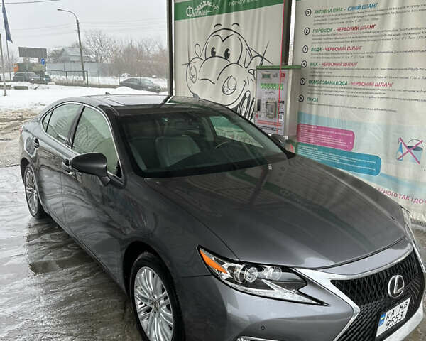 Серый Лексус ЕС, объемом двигателя 3.5 л и пробегом 143 тыс. км за 20000 $, фото 1 на Automoto.ua