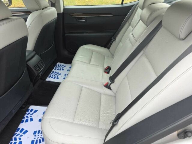 Серый Лексус ЕС, объемом двигателя 3.5 л и пробегом 79 тыс. км за 4300 $, фото 11 на Automoto.ua