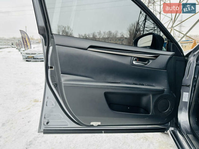 Серый Лексус ЕС, объемом двигателя 2.49 л и пробегом 192 тыс. км за 20900 $, фото 14 на Automoto.ua