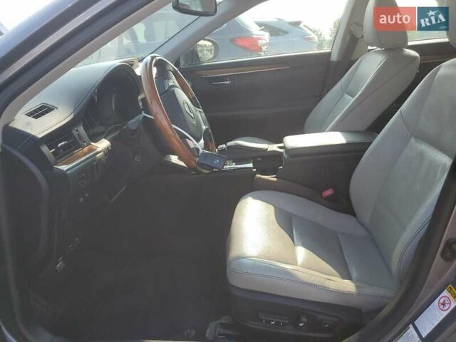 Сірий Лексус ЕС, об'ємом двигуна 2.5 л та пробігом 160 тис. км за 2900 $, фото 6 на Automoto.ua