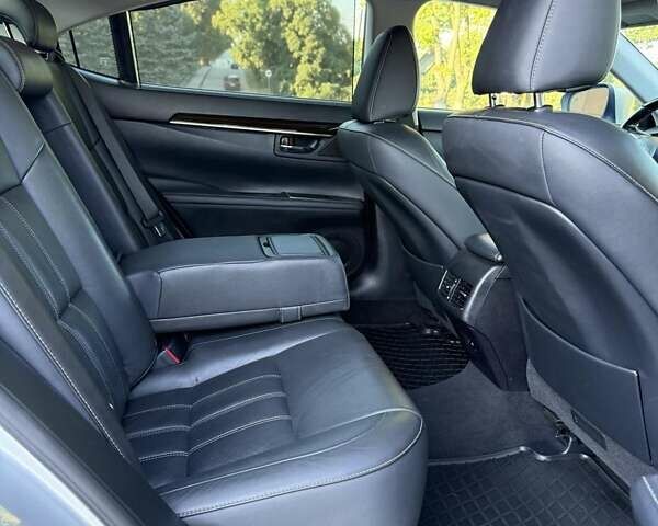 Сірий Лексус ЕС, об'ємом двигуна 3.5 л та пробігом 136 тис. км за 21500 $, фото 24 на Automoto.ua