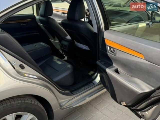 Серый Лексус ЕС, объемом двигателя 2.5 л и пробегом 170 тыс. км за 19400 $, фото 21 на Automoto.ua