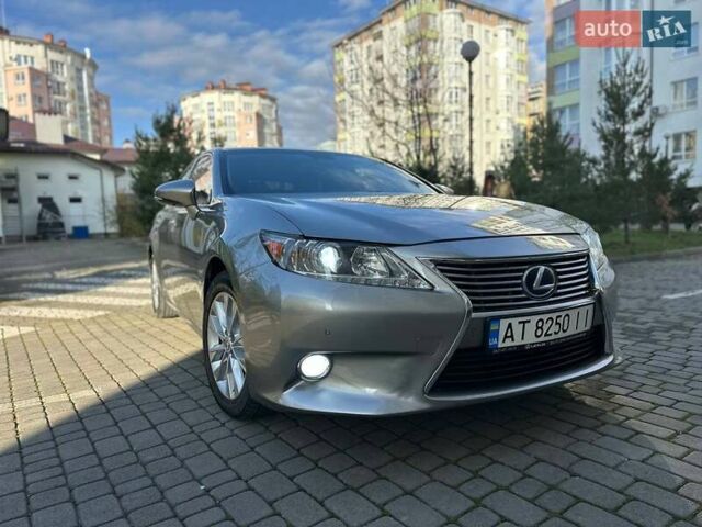 Сірий Лексус ЕС, об'ємом двигуна 2.49 л та пробігом 249 тис. км за 18700 $, фото 6 на Automoto.ua