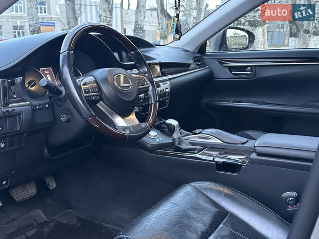 Серый Лексус ЕС, объемом двигателя 2.5 л и пробегом 120 тыс. км за 22300 $, фото 7 на Automoto.ua