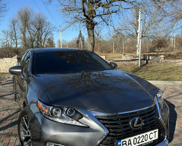 Серый Лексус ЕС, объемом двигателя 3.5 л и пробегом 155 тыс. км за 24700 $, фото 3 на Automoto.ua