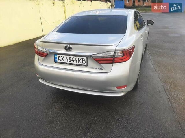 Сірий Лексус ЕС, об'ємом двигуна 2.49 л та пробігом 115 тис. км за 25450 $, фото 13 на Automoto.ua