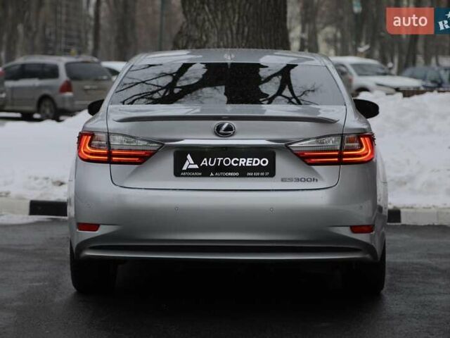 Сірий Лексус ЕС, об'ємом двигуна 2.49 л та пробігом 120 тис. км за 26000 $, фото 4 на Automoto.ua