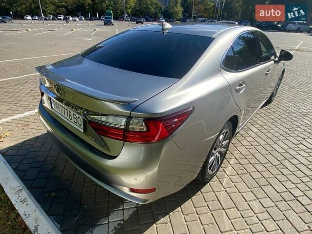 Сірий Лексус ЕС, об'ємом двигуна 2.49 л та пробігом 105 тис. км за 24500 $, фото 3 на Automoto.ua