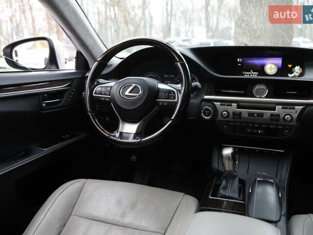 Сірий Лексус ЕС, об'ємом двигуна 2.49 л та пробігом 120 тис. км за 26000 $, фото 11 на Automoto.ua
