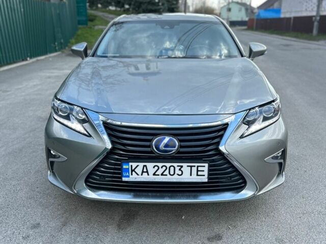 Сірий Лексус ЕС, об'ємом двигуна 2.49 л та пробігом 150 тис. км за 24000 $, фото 1 на Automoto.ua