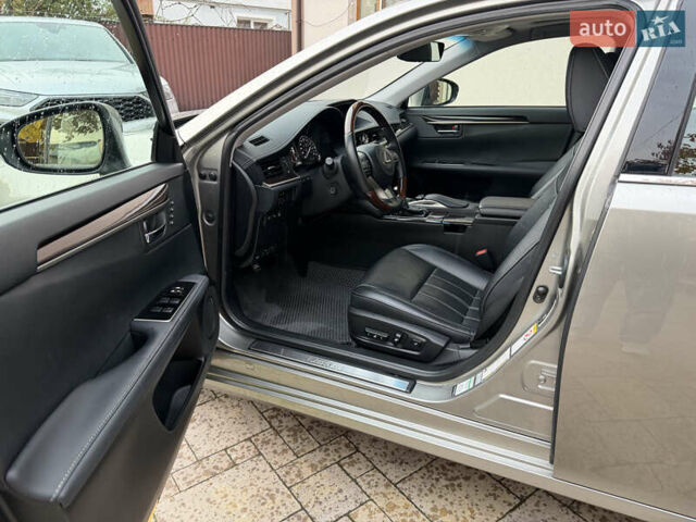 Серый Лексус ЕС, объемом двигателя 3.46 л и пробегом 67 тыс. км за 26500 $, фото 1 на Automoto.ua