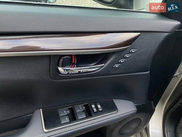 Серый Лексус ЕС, объемом двигателя 3.46 л и пробегом 68 тыс. км за 24900 $, фото 11 на Automoto.ua