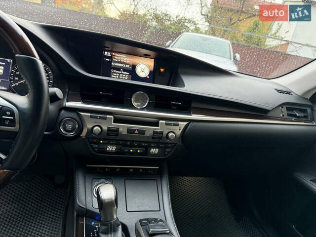 Серый Лексус ЕС, объемом двигателя 3.46 л и пробегом 67 тыс. км за 26500 $, фото 2 на Automoto.ua