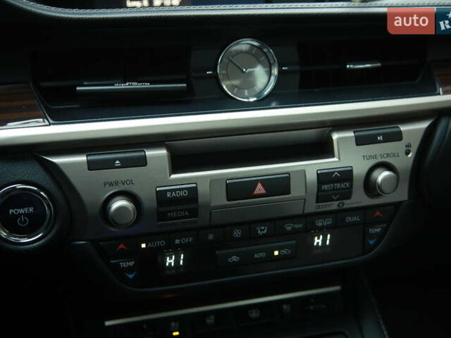 Сірий Лексус ЕС, об'ємом двигуна 2.49 л та пробігом 120 тис. км за 26000 $, фото 17 на Automoto.ua