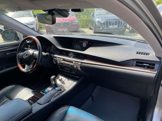 Сірий Лексус ЕС, об'ємом двигуна 3.5 л та пробігом 68 тис. км за 23750 $, фото 8 на Automoto.ua