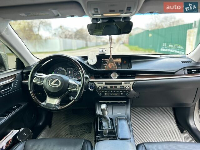 Сірий Лексус ЕС, об'ємом двигуна 2.49 л та пробігом 150 тис. км за 24000 $, фото 9 на Automoto.ua