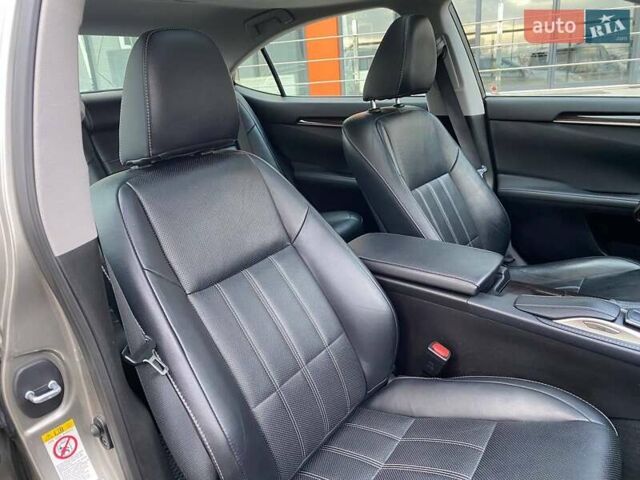 Серый Лексус ЕС, объемом двигателя 3.46 л и пробегом 68 тыс. км за 24900 $, фото 26 на Automoto.ua