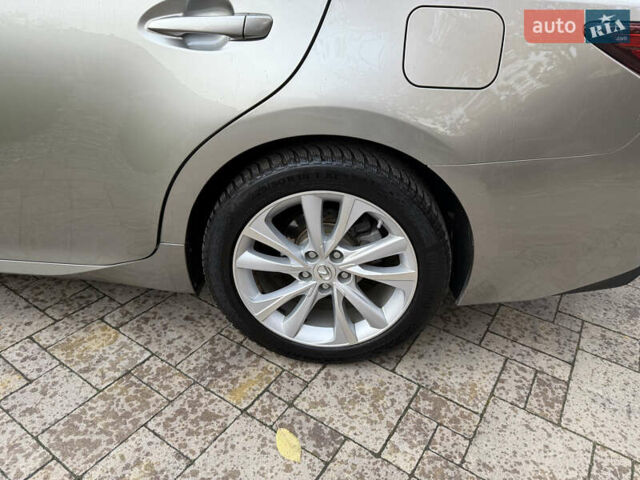 Серый Лексус ЕС, объемом двигателя 3.46 л и пробегом 67 тыс. км за 26500 $, фото 7 на Automoto.ua