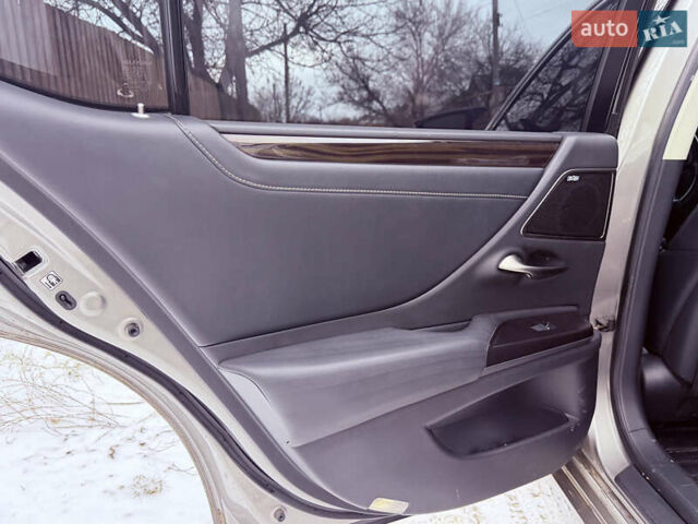 Серый Лексус ЕС, объемом двигателя 2.49 л и пробегом 98 тыс. км за 35500 $, фото 29 на Automoto.ua