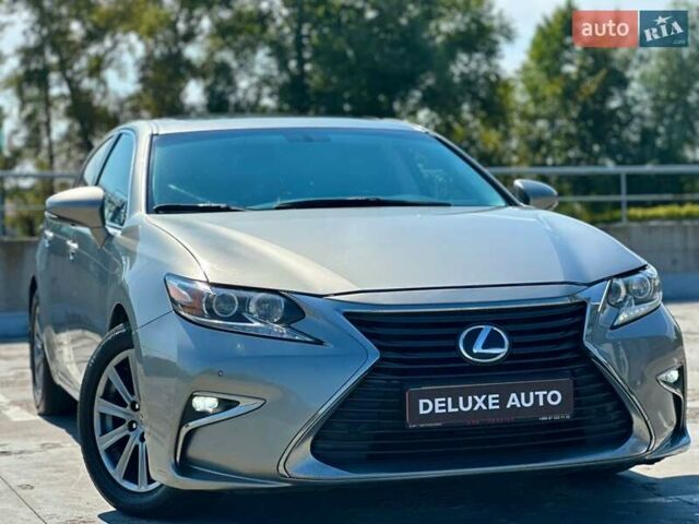 Лексус ЕС 2018 в Киеве на Automoto.ua Серый Лексус ЕС, объемом двигателя 2.49 л и пробегом 185 тыс. км за 24999 $, фото 3 на Automoto.ua