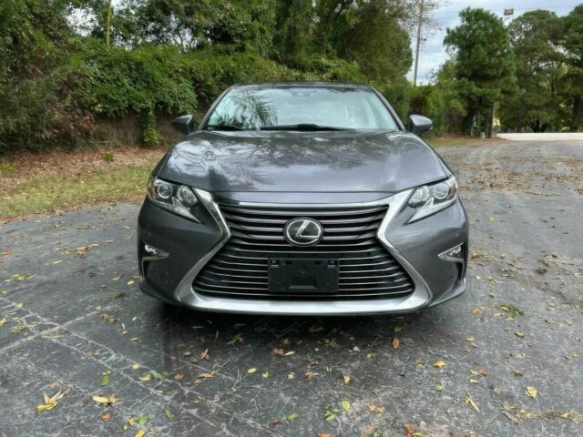 Серый Лексус ЕС, объемом двигателя 3.5 л и пробегом 30 тыс. км за 6500 $, фото 1 на Automoto.ua