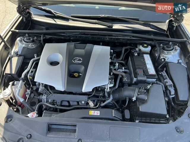 Лексус ЕС 2018 у Черкасах на Automoto.ua Сірий Лексус ЕС, об'ємом двигуна 2.5 л та пробігом 113 тис. км за 33777 $, фото 29 на Automoto.ua