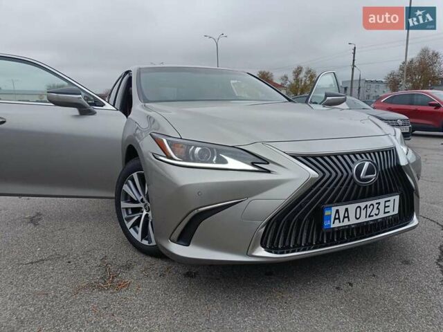 Серый Лексус ЕС, объемом двигателя 2.49 л и пробегом 192 тыс. км за 27500 $, фото 24 на Automoto.ua