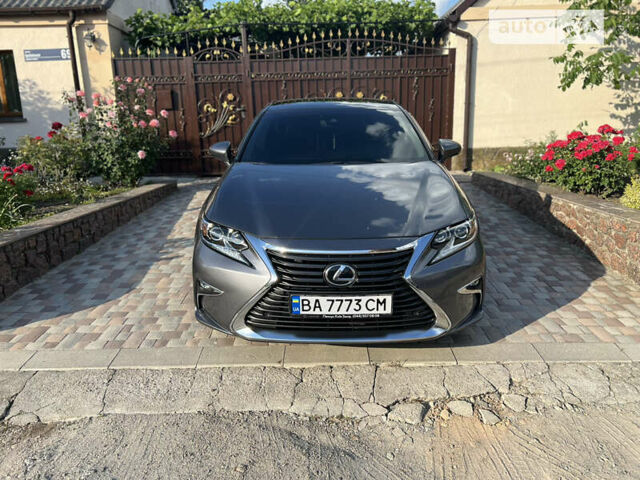 Сірий Лексус ЕС, об'ємом двигуна 3.46 л та пробігом 59 тис. км за 29500 $, фото 37 на Automoto.ua