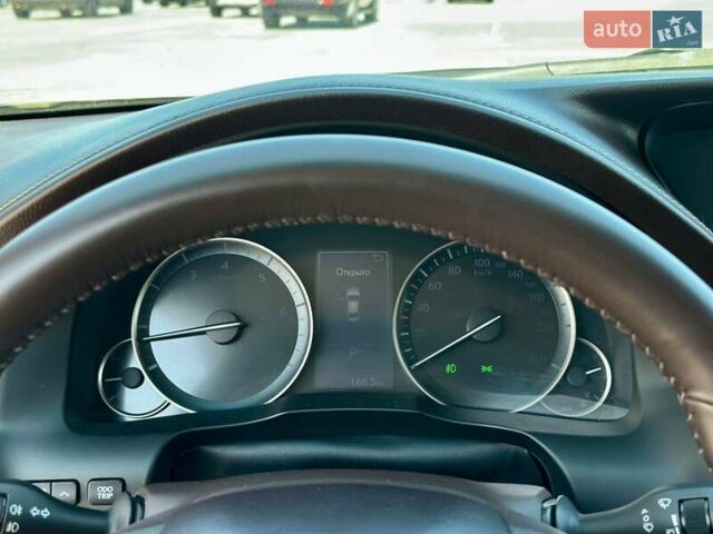 Лексус ЕС 2018 в Киеве на Automoto.ua Серый Лексус ЕС, объемом двигателя 2.49 л и пробегом 185 тыс. км за 24999 $, фото 27 на Automoto.ua