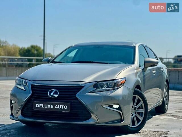 Лексус ЕС 2018 в Киеве на Automoto.ua Серый Лексус ЕС, объемом двигателя 2.49 л и пробегом 185 тыс. км за 24999 $, фото 6 на Automoto.ua