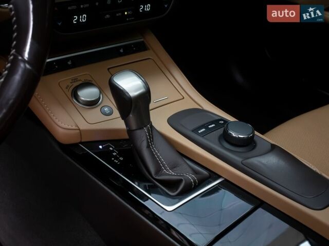 Серый Лексус ЕС, объемом двигателя 2.49 л и пробегом 90 тыс. км за 24900 $, фото 23 на Automoto.ua