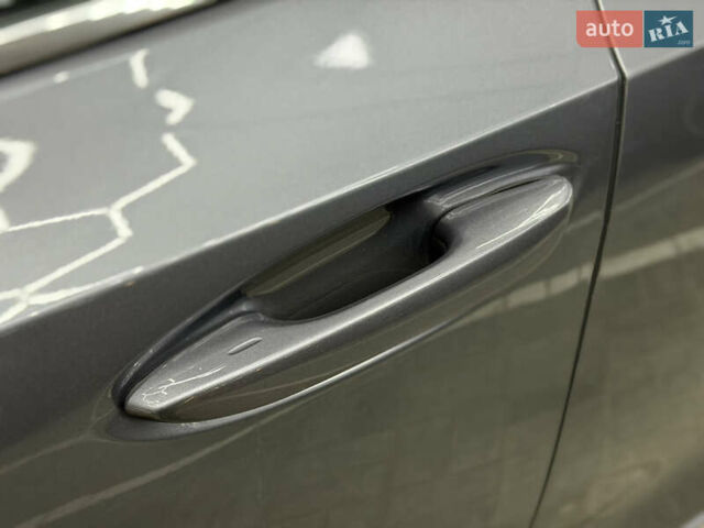 Серый Лексус ЕС, объемом двигателя 2.5 л и пробегом 114 тыс. км за 30500 $, фото 5 на Automoto.ua