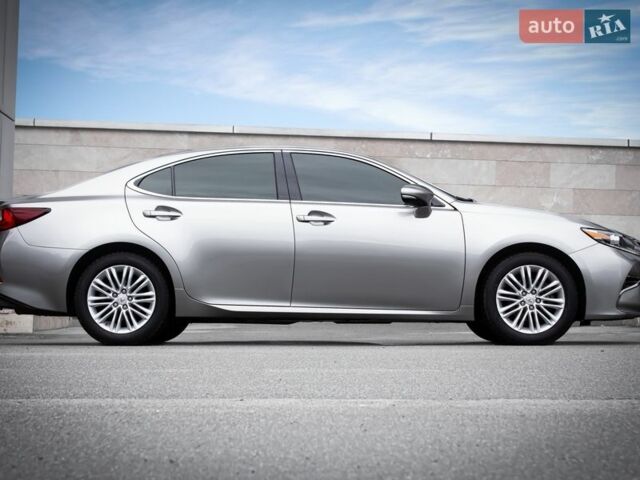 Серый Лексус ЕС, объемом двигателя 2.49 л и пробегом 90 тыс. км за 24900 $, фото 1 на Automoto.ua